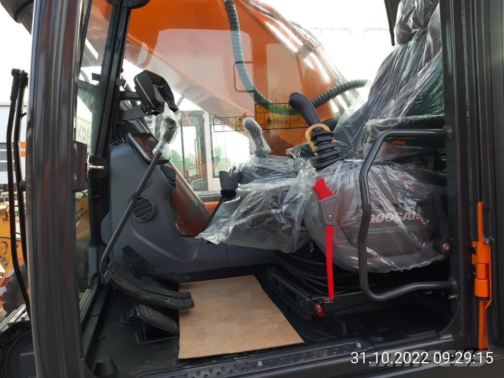Doosan DX 300 NLC-7 Crawler excavators