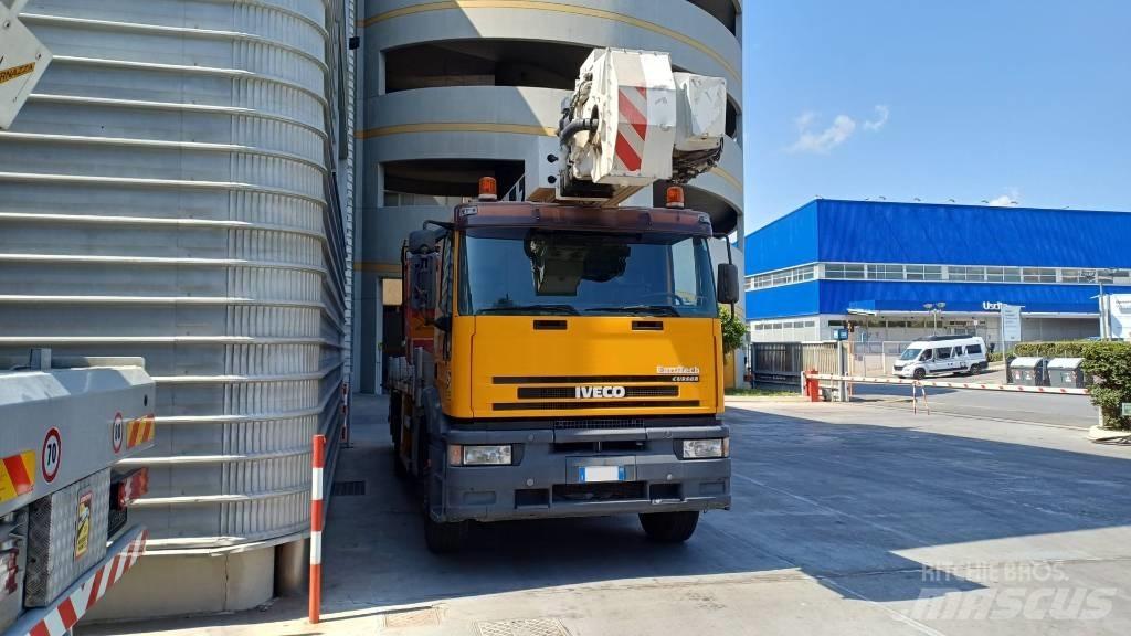 Pagliero J340TA Truck mounted platforms