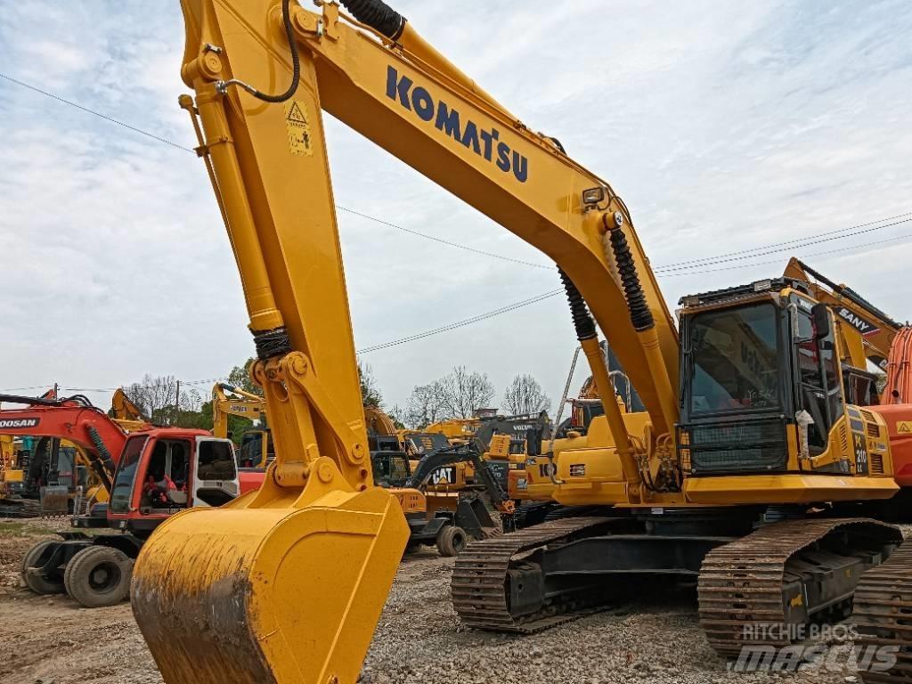 Komatsu PC 210LC Crawler excavators