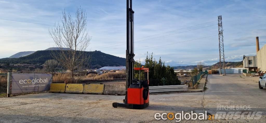 BT RR B 2 Reach truck