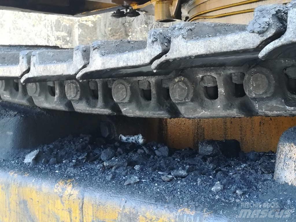 Liebherr 974 Crawler excavators