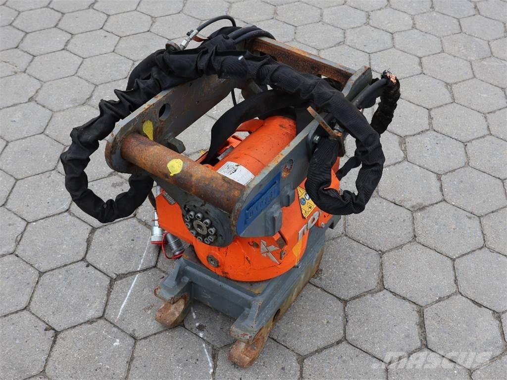  TILT ROTATOR TR07 Quick connectors