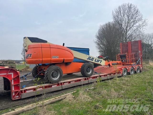 JLG 660 SJ Telescopic boom lifts