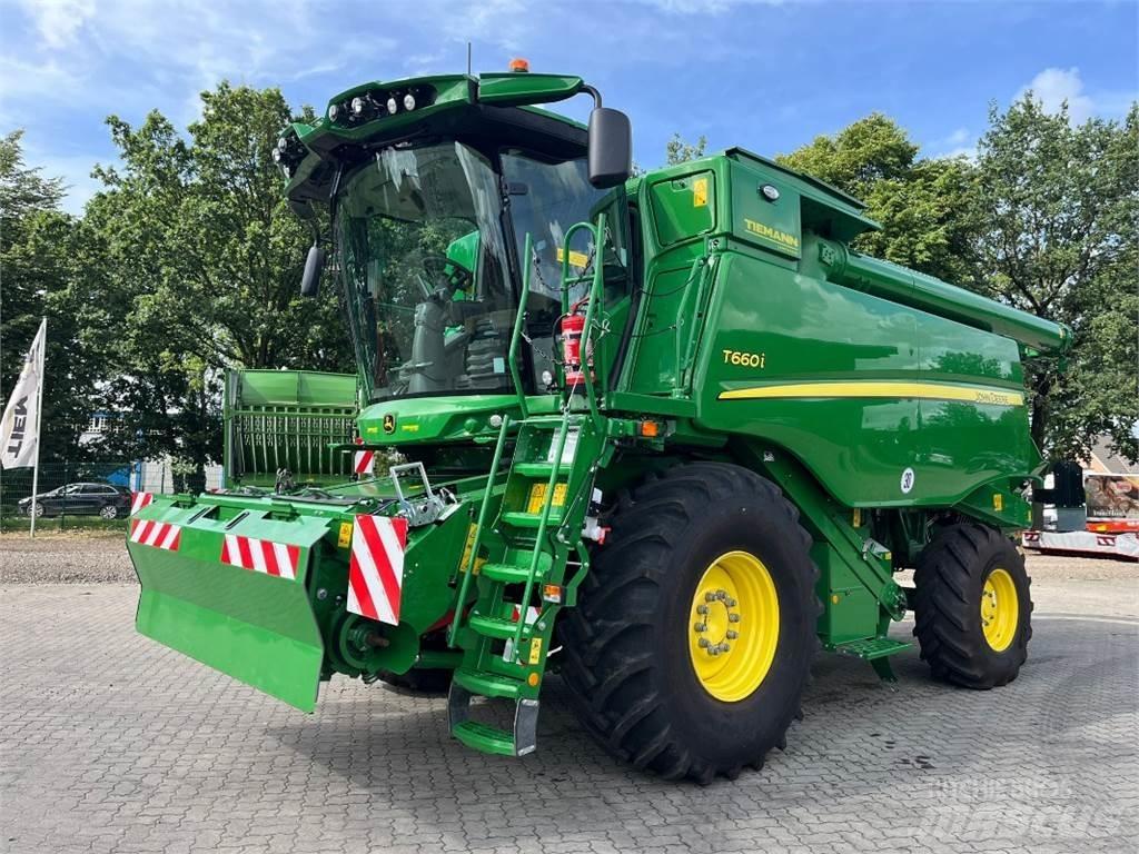 John Deere T660 Combine harvesters