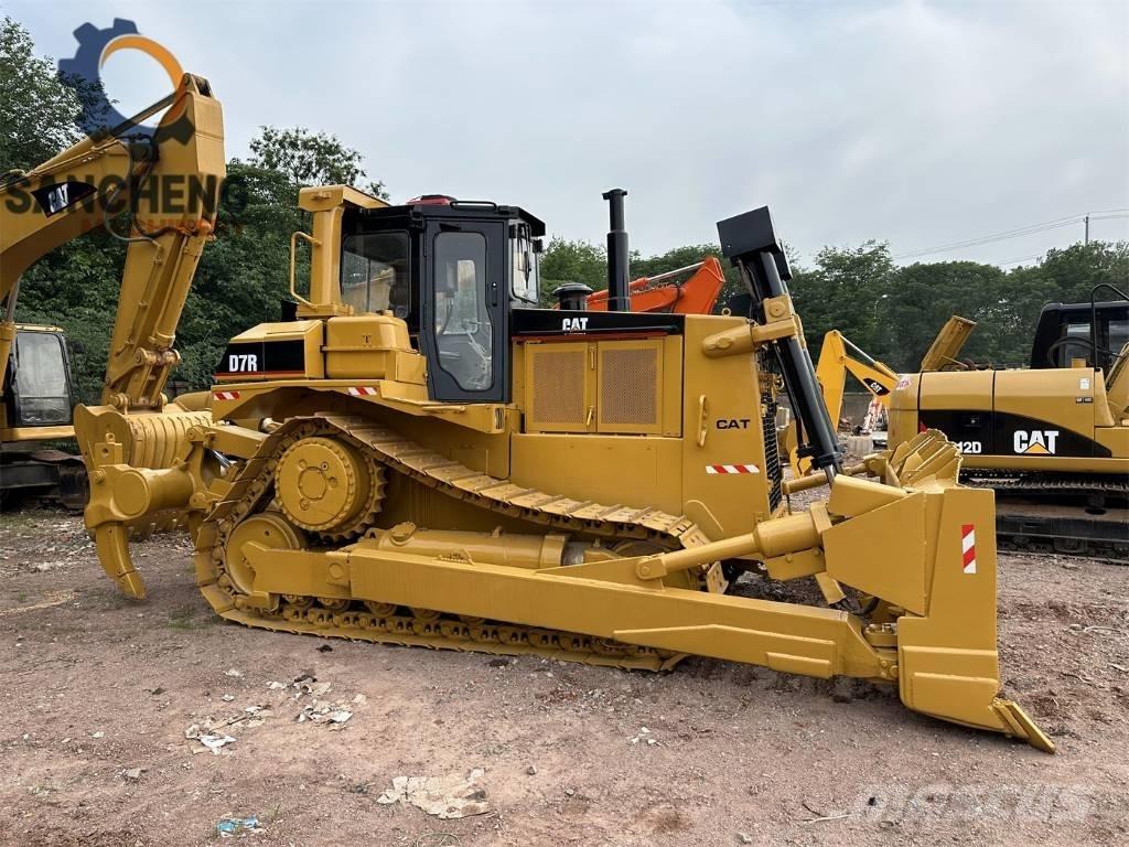 CAT D 7 R Crawler dozers