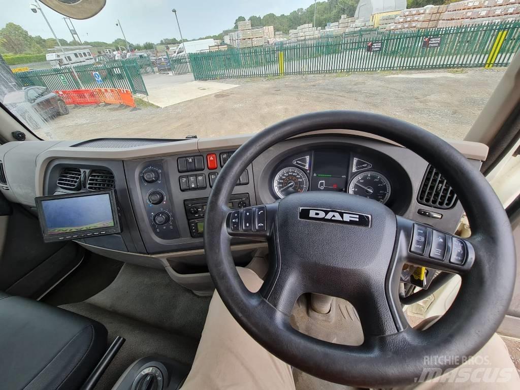 DAF LF 260 Tipper trucks