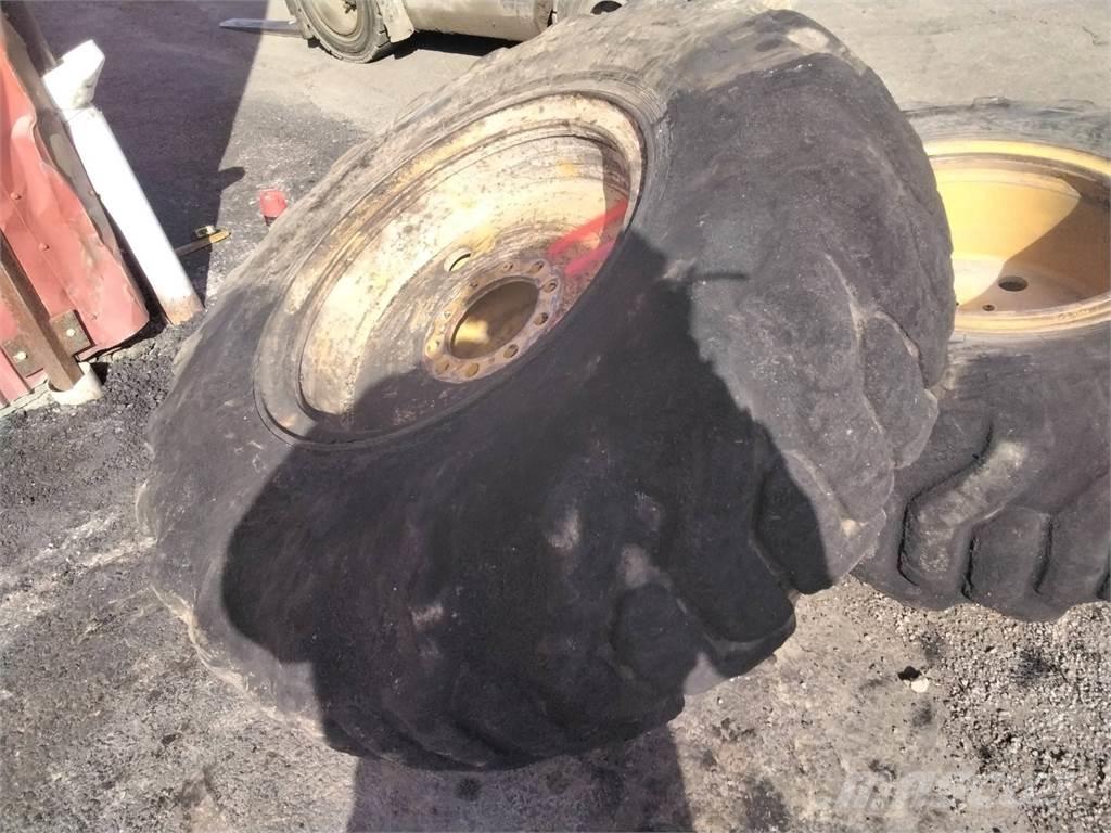 Nokian Els 17,5x25 Tyres, wheels and rims