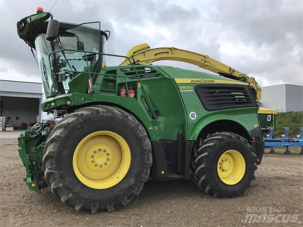 John Deere 9800i Forage harvesters
