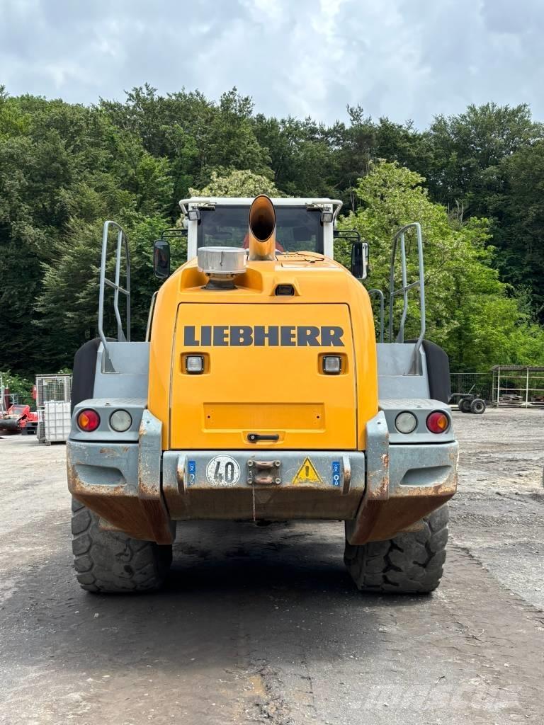 Liebherr L 576 Wheel loaders