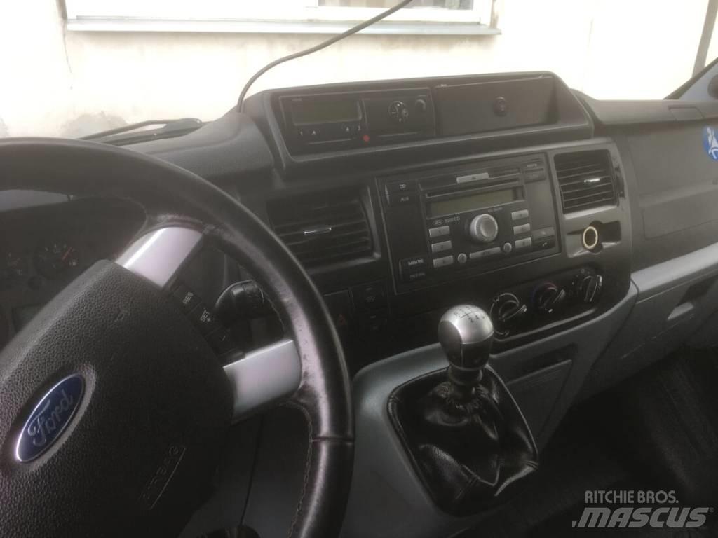 Ford Transit Tourneo Mini bus
