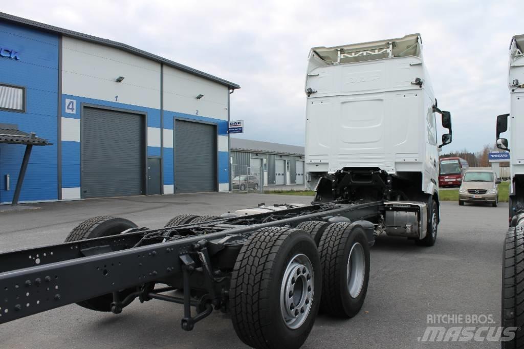 DAF XG530 FAN Chassis Cab trucks