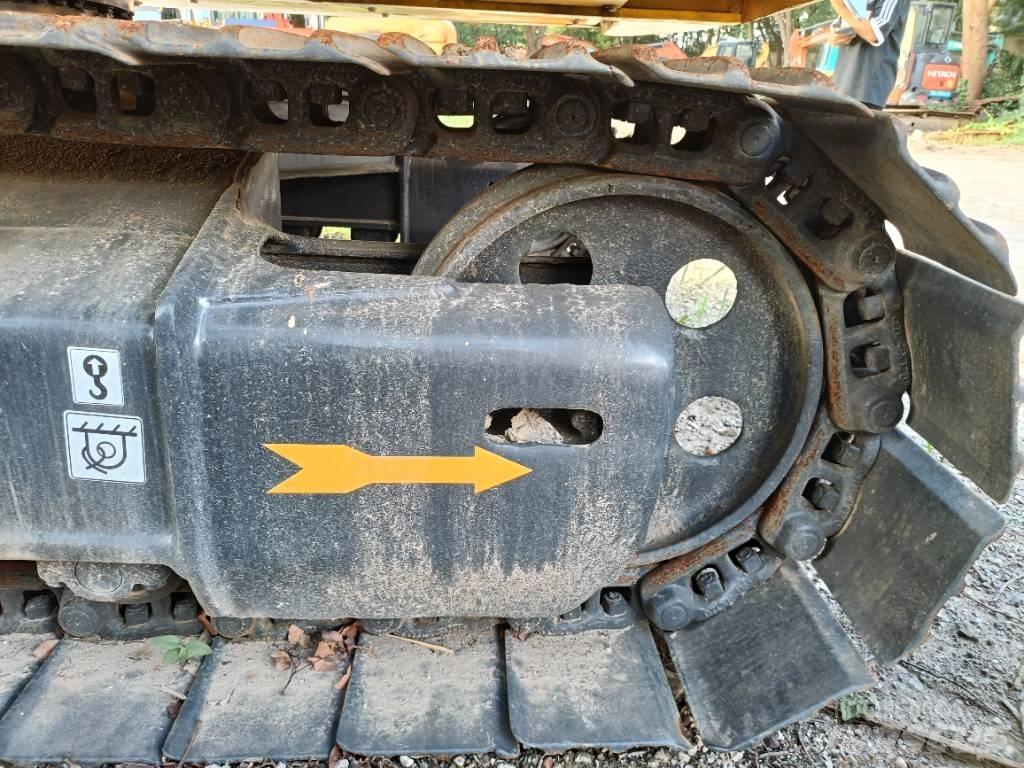 Komatsu PC 130 Crawler excavators