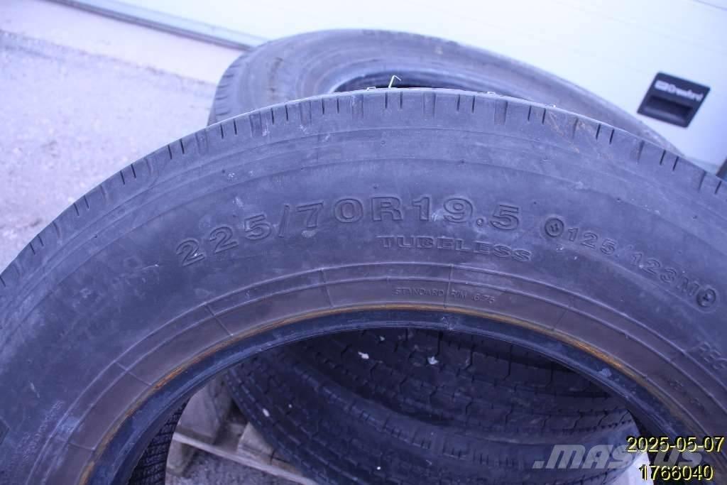 Goodride CR960A Tyres, wheels and rims