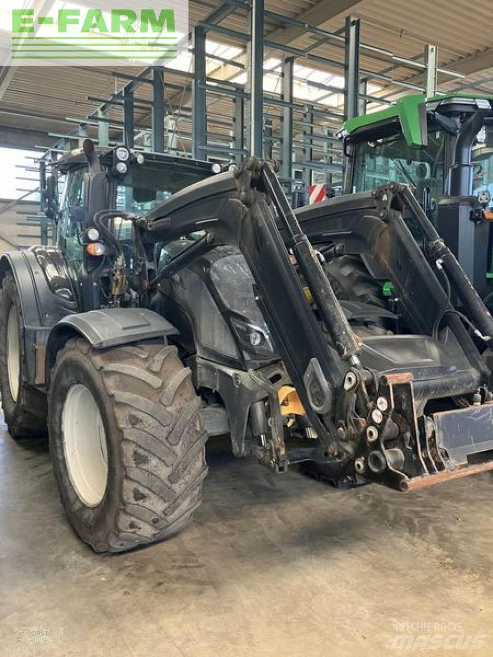 Valtra n174 Tractors