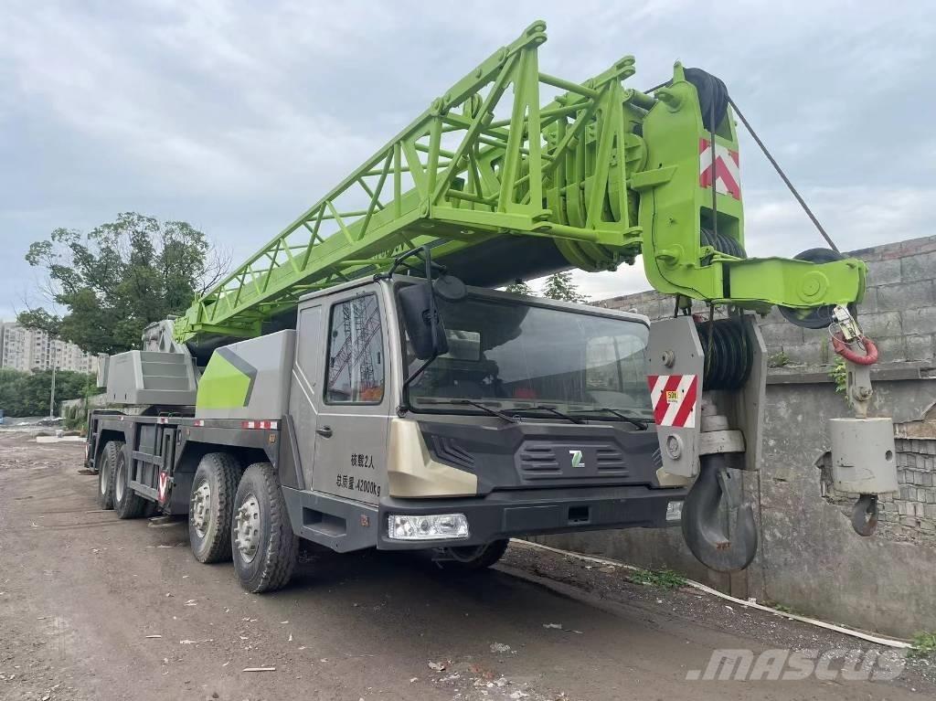 Zoomlion ZTC500 All terrain cranes