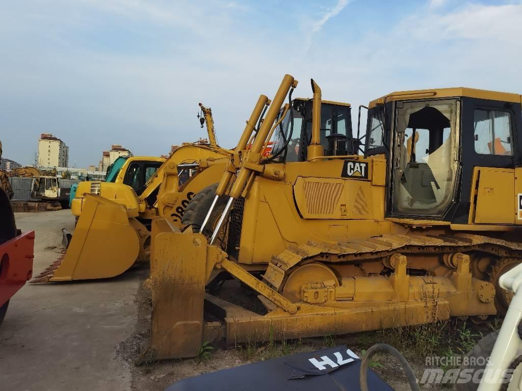 CAT D 6 G Crawler dozers