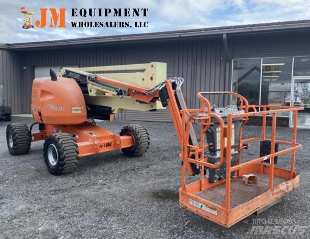 JLG 450 AJ Articulated boom lifts
