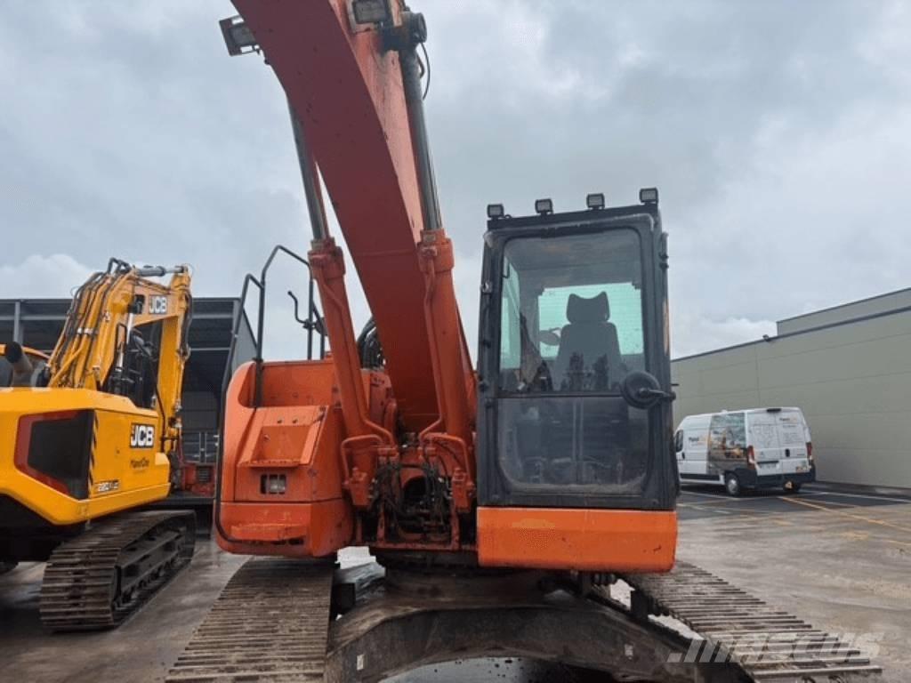 Doosan 235 LCR Crawler excavators