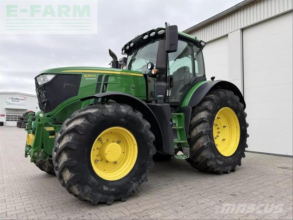 John Deere 6250 r Tractors