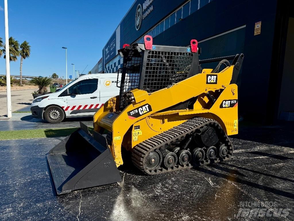 CAT 257 B Crawler loaders