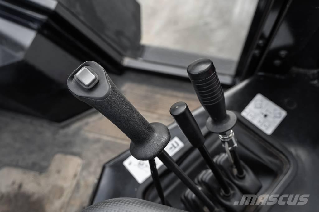 Manitou M 30-4 Diesel trucks