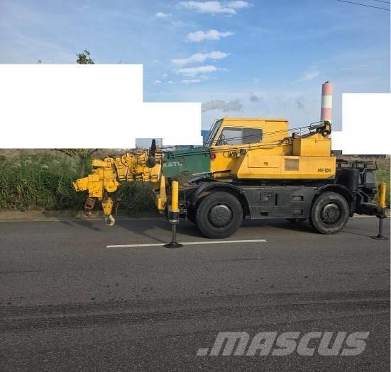 Kato MR 100 Rough terrain cranes