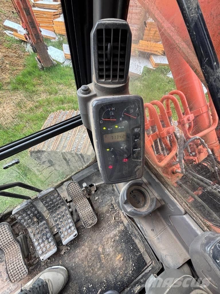 Hitachi Zaxis 180 LC Crawler excavators