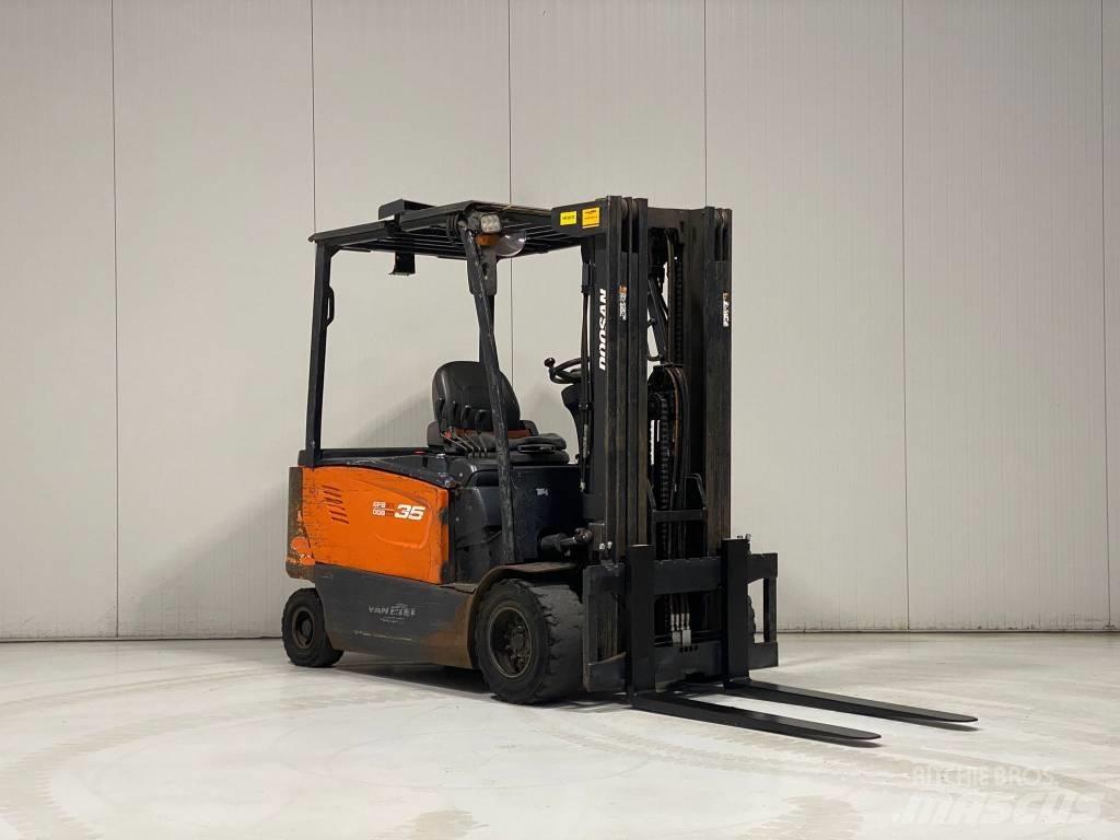 Doosan B35X-7 Electric forklift trucks