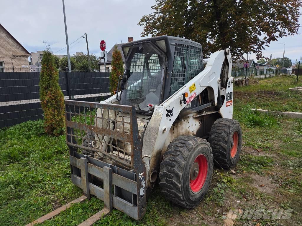Bobcat A 300 Skid steer loaders