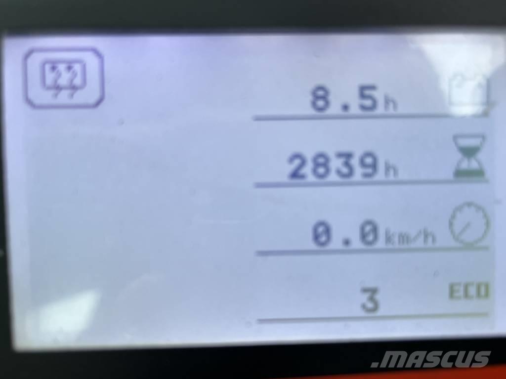 Linde P80     V-4202 Tow truck