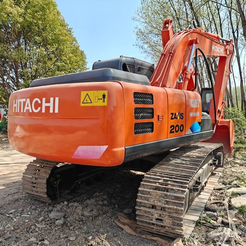 Hitachi ZX200 Crawler excavators