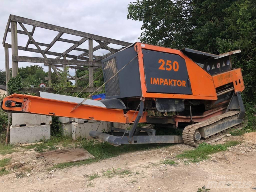 Arjes Impaktor 250 Mobile crushers