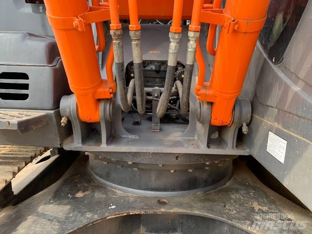 Hitachi ZX210G Crawler excavators
