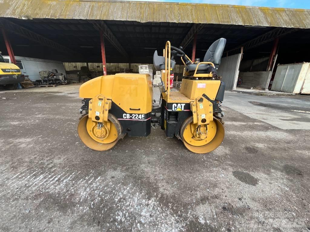 CAT CB 224E Twin drum rollers