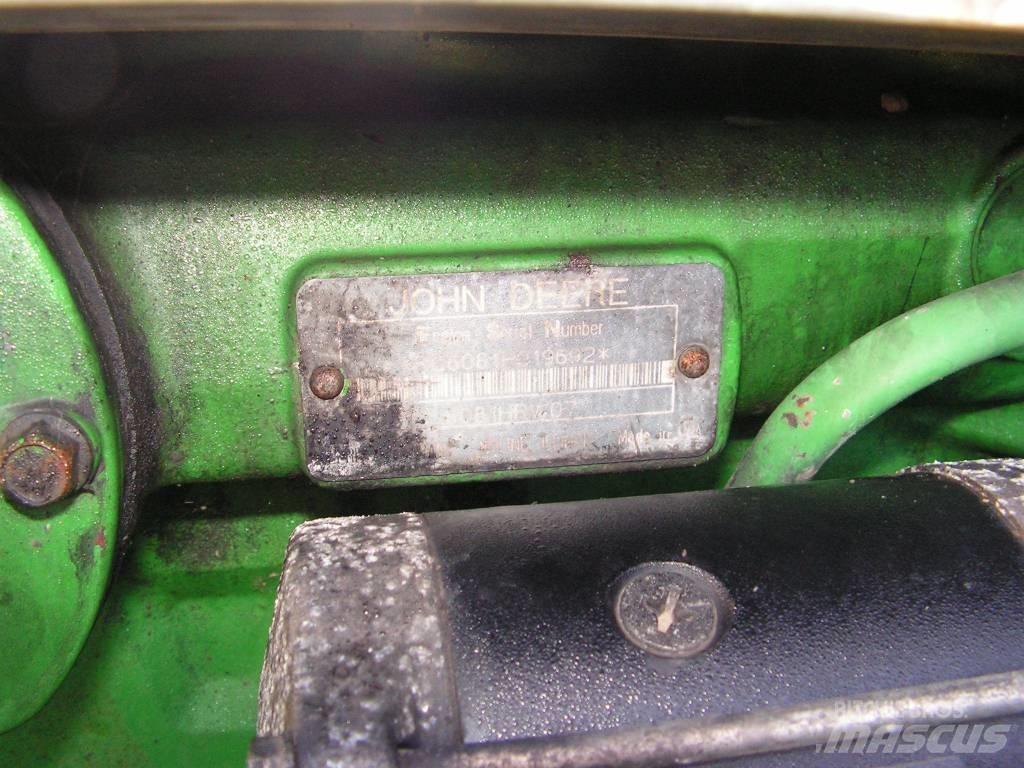 John Deere 8100 Engines