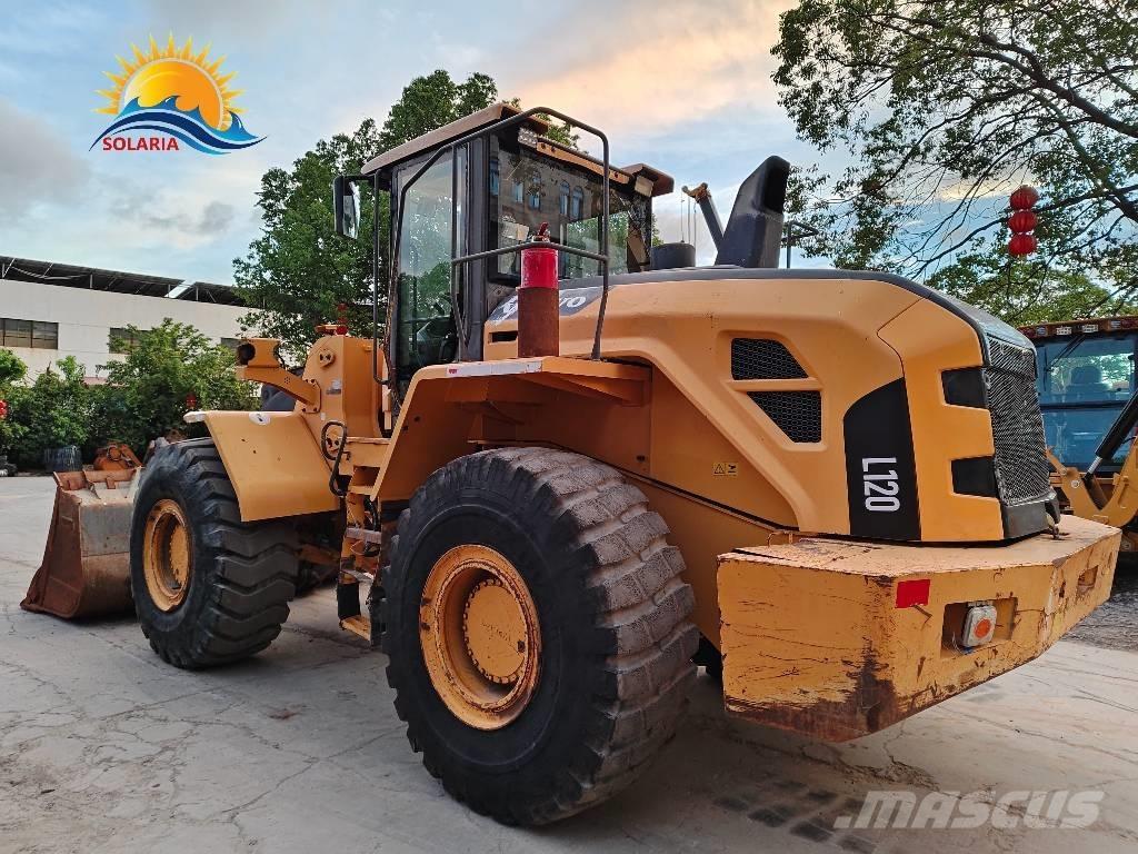 Volvo L 120 Wheel loaders