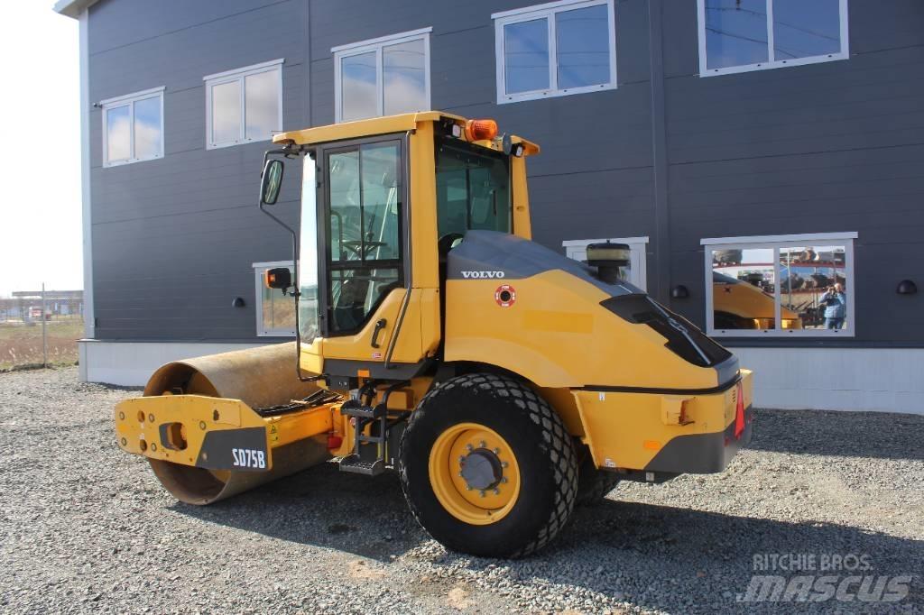 Volvo SD 75 B Single drum rollers