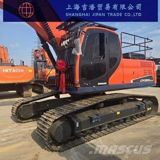 Doosan DX 300 Crawler excavators