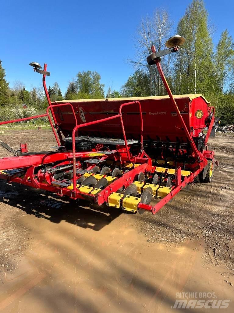 Väderstad Rapid400C Drills