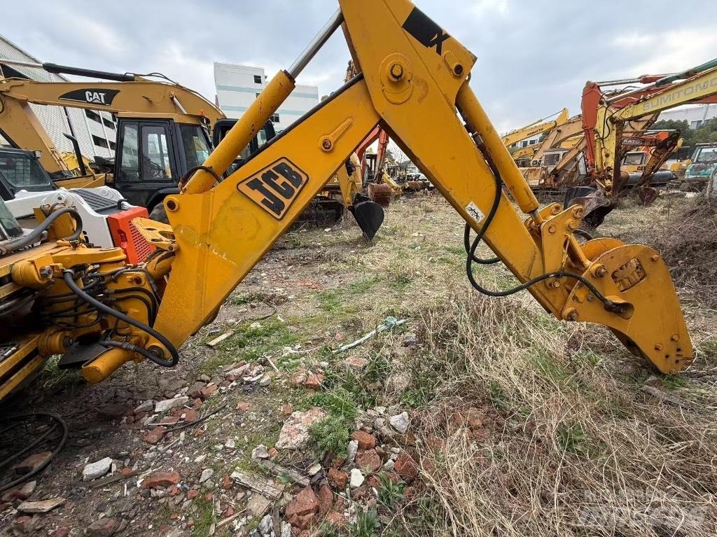 JCB 3 CX Backhoe