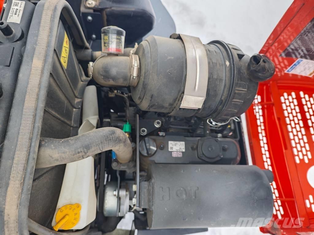 Kubota ZD 1211R Riding mowers