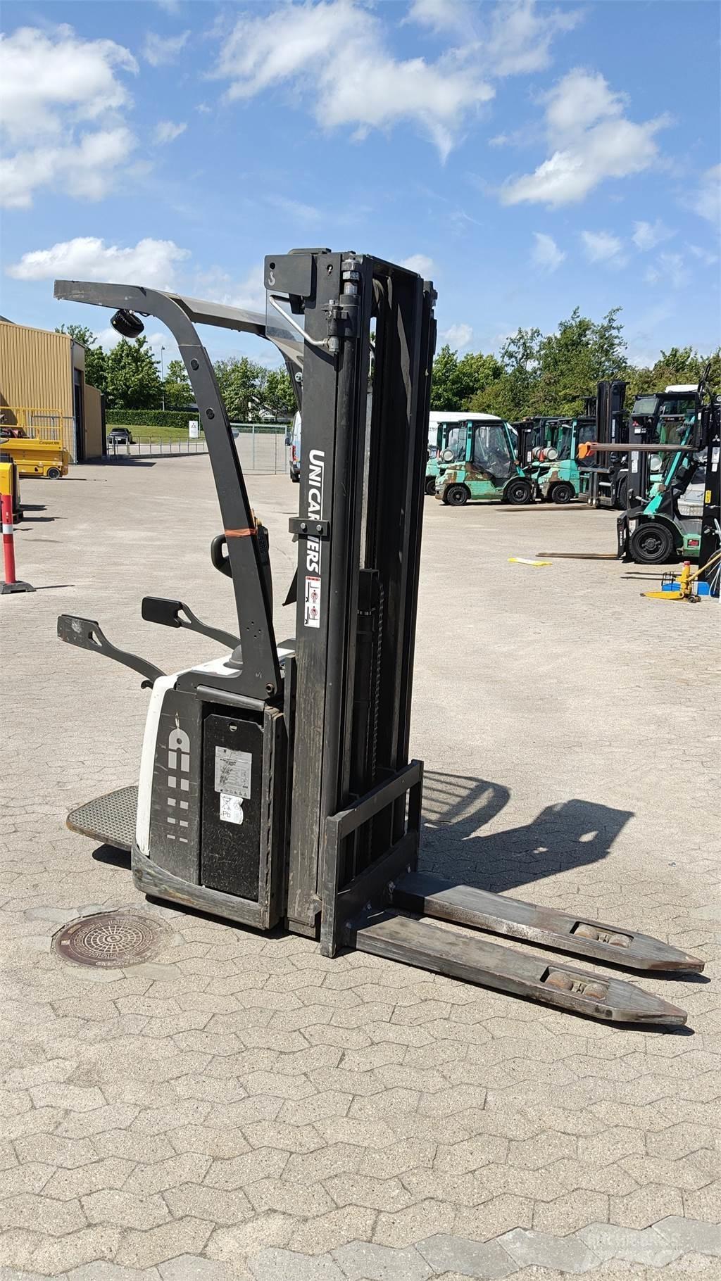 Atlet PSP160 Low lift with platform