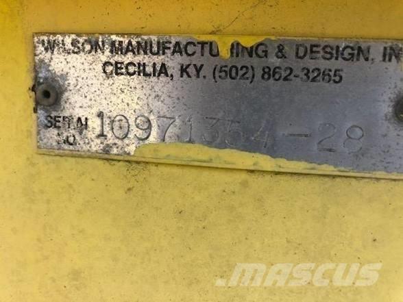 Wilson Car-Hauler Transport vehicles