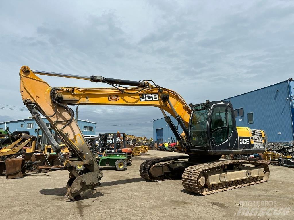 JCB JS 240 N LC Crawler excavators