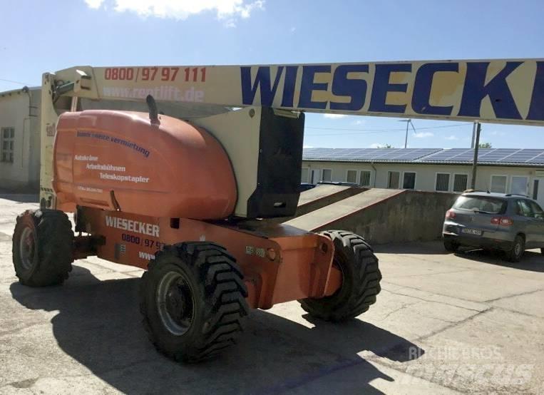 JLG 800 AJ Articulated boom lifts