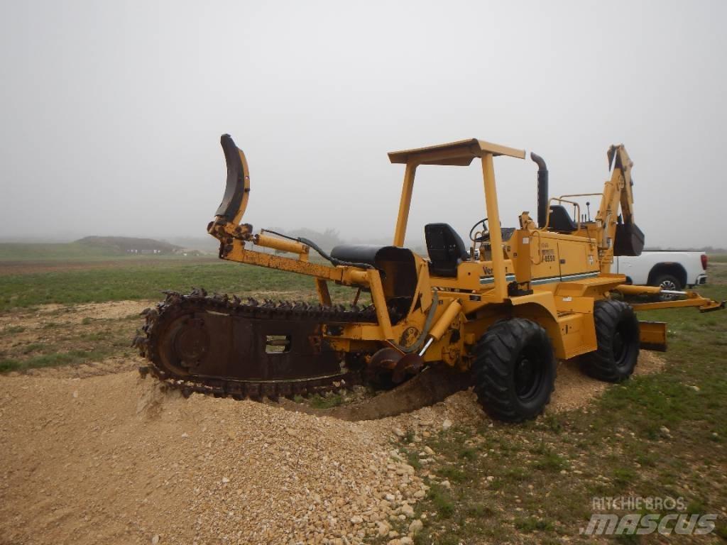 Vermeer V8550 Trenchers