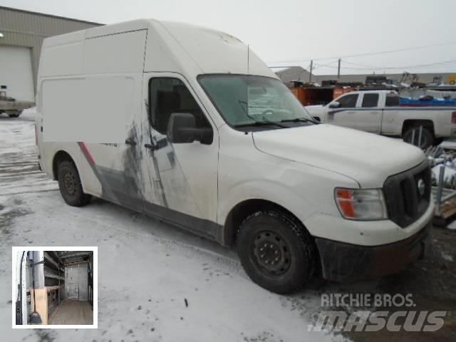 Nissan NV2500HD Box trucks