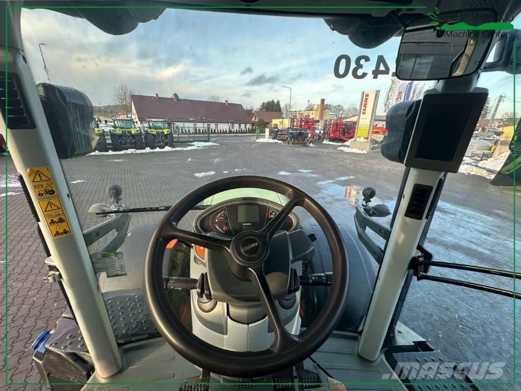 CLAAS Axion 850 Tractors