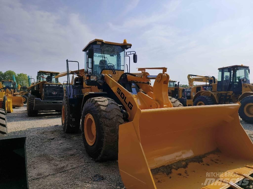 SDLG L 956 F Wheel loaders