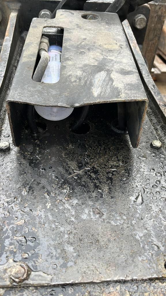 CAT H 115 Hammers / Breakers